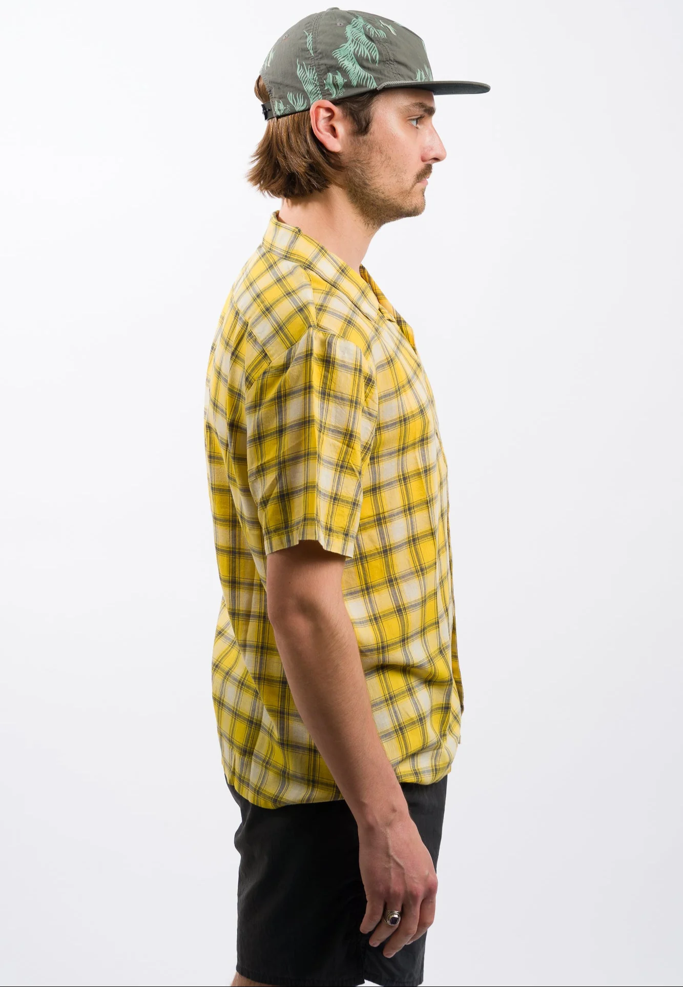 Volcom Stone Facet Woven Short Sleeve Shirt - Seedy Yellow - Image 3